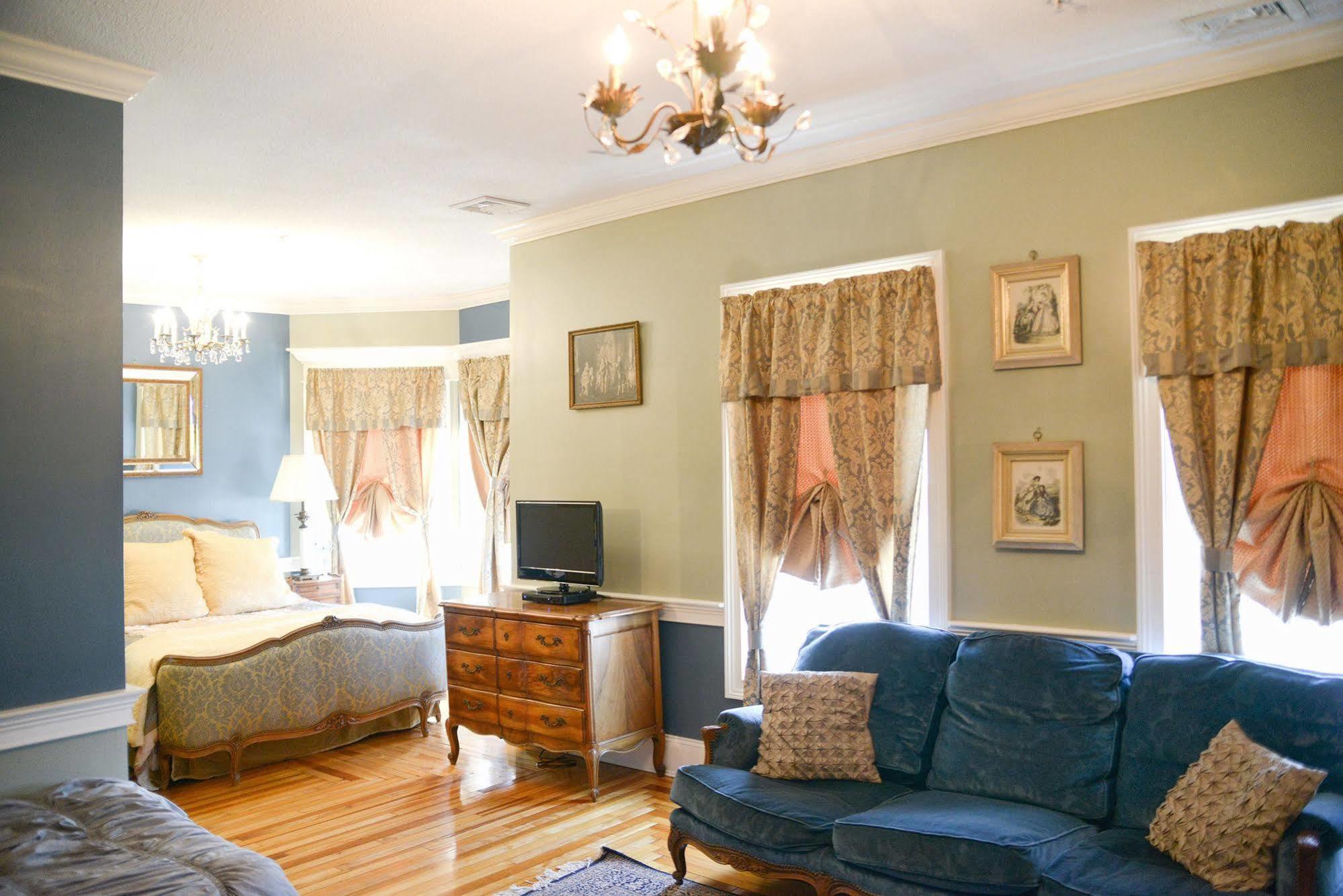 Naomi'S Inn Bed & Breakfast Springfield Buitenkant foto
