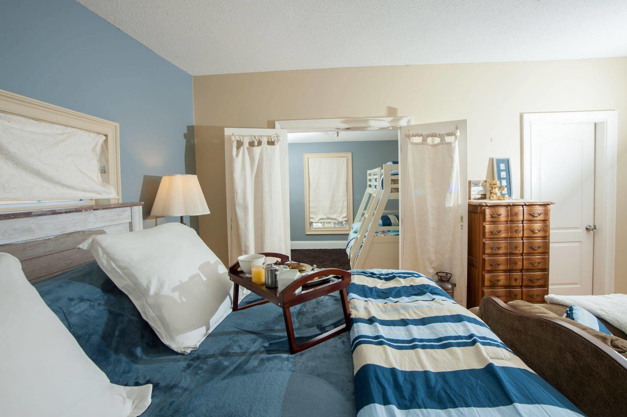Naomi'S Inn Bed & Breakfast Springfield Buitenkant foto