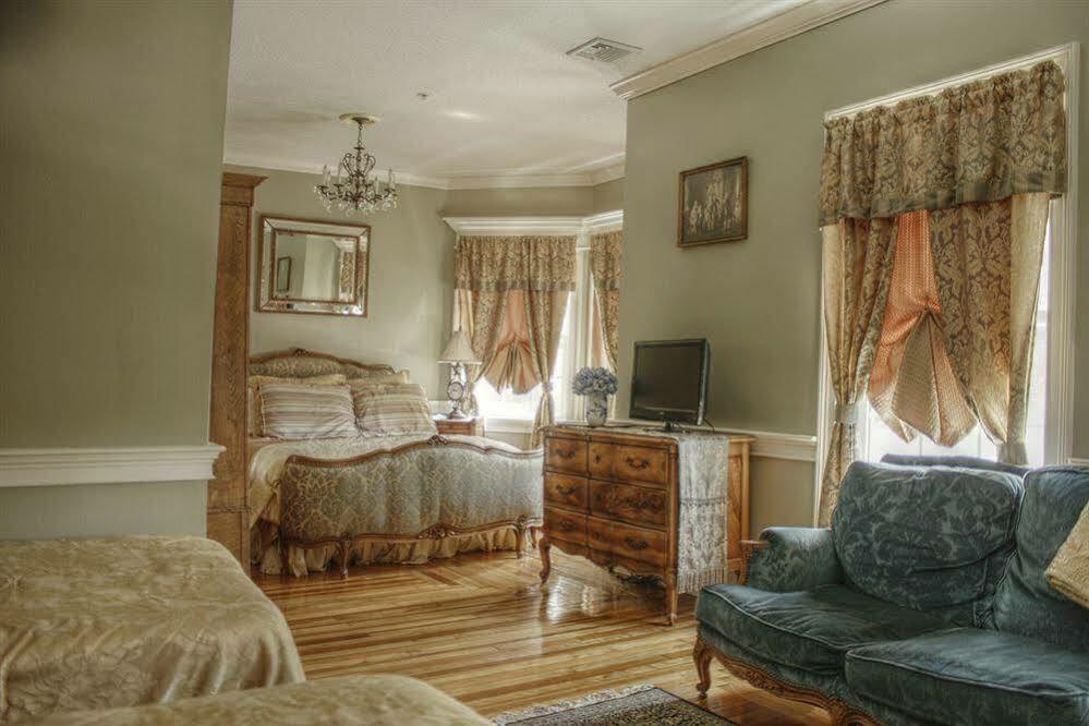 Naomi'S Inn Bed & Breakfast Springfield Buitenkant foto
